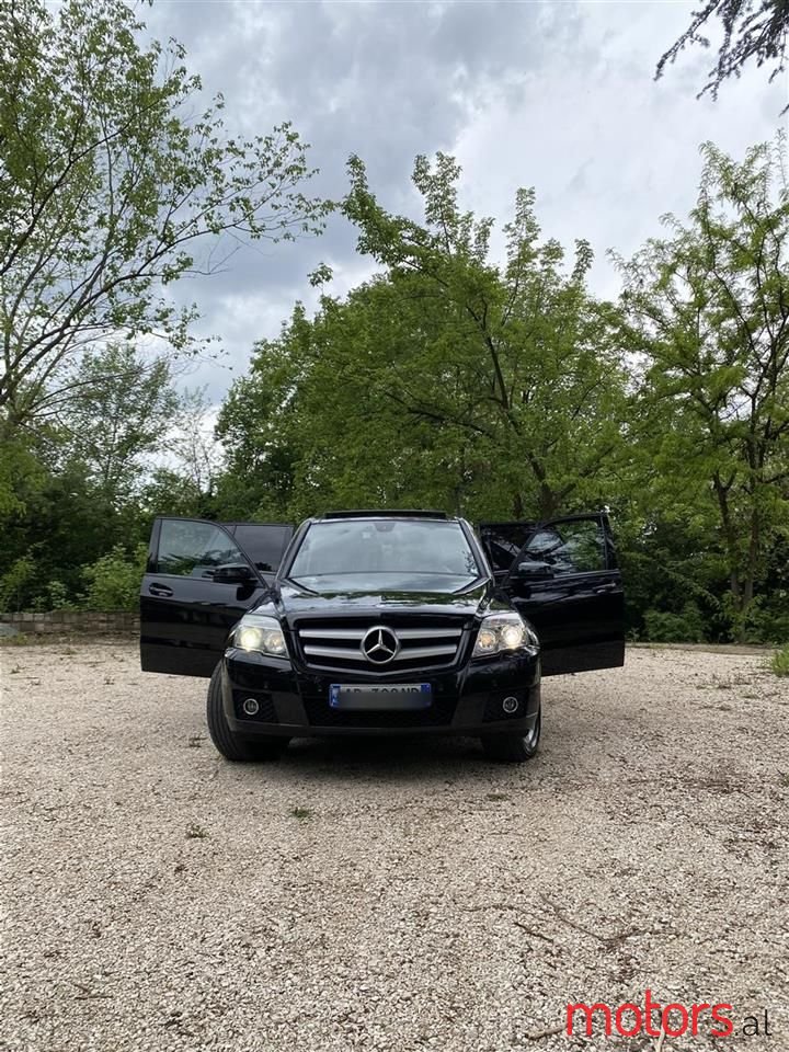 2010' Mercedes-Benz GLK 220 photo #3