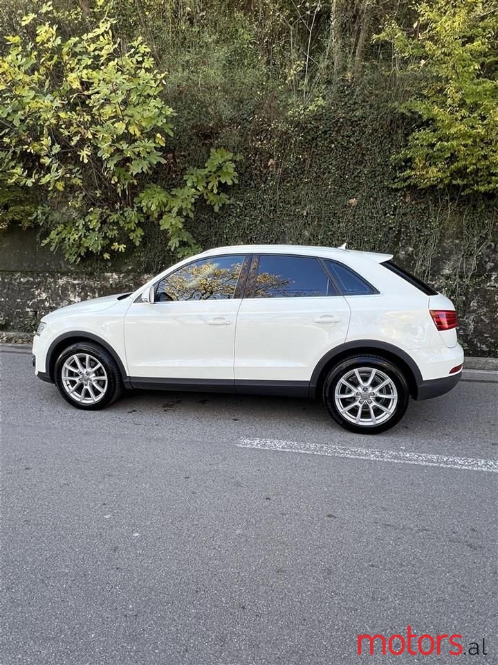 2012' Audi Q3 photo #5