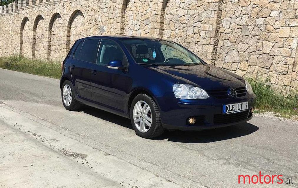 2007' Volkswagen Golf photo #1