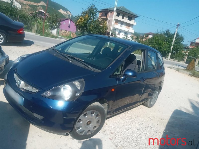 2002' Honda Jazz photo #2