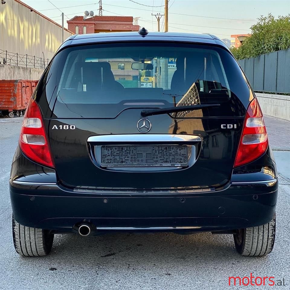 2006' Mercedes-Benz A 180 photo #5