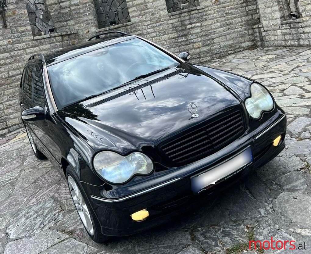 2003' Mercedes-Benz C 200 photo #1