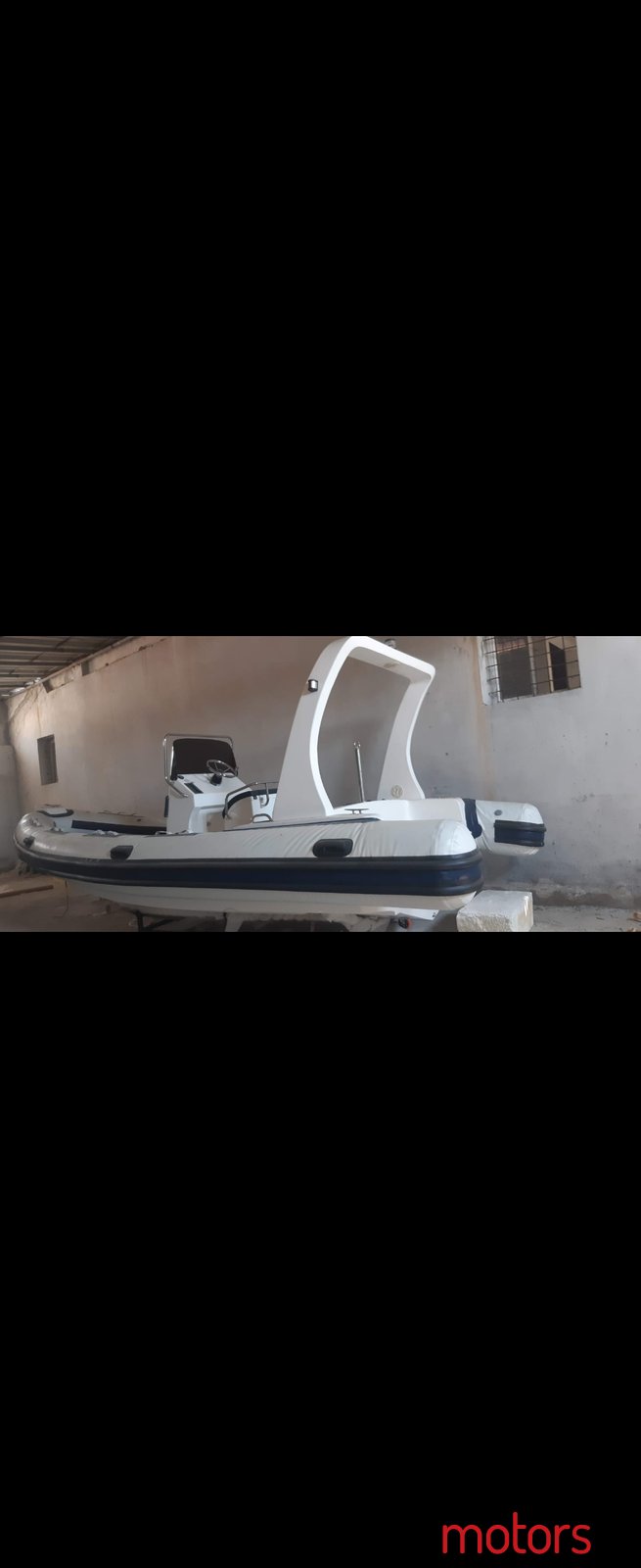 2020' Absolute photo #1