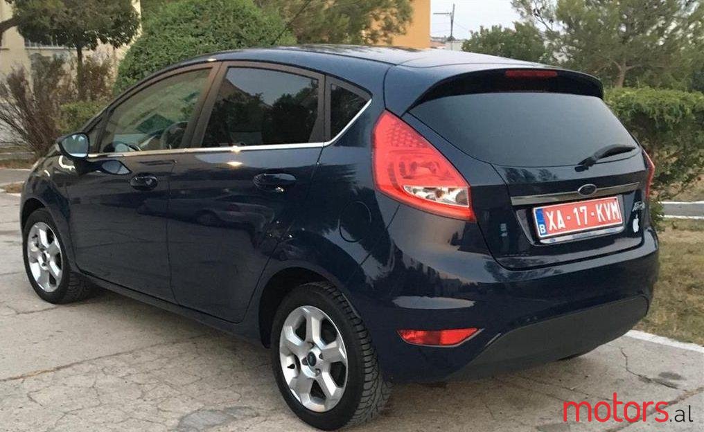 2011' Ford Fiesta photo #1