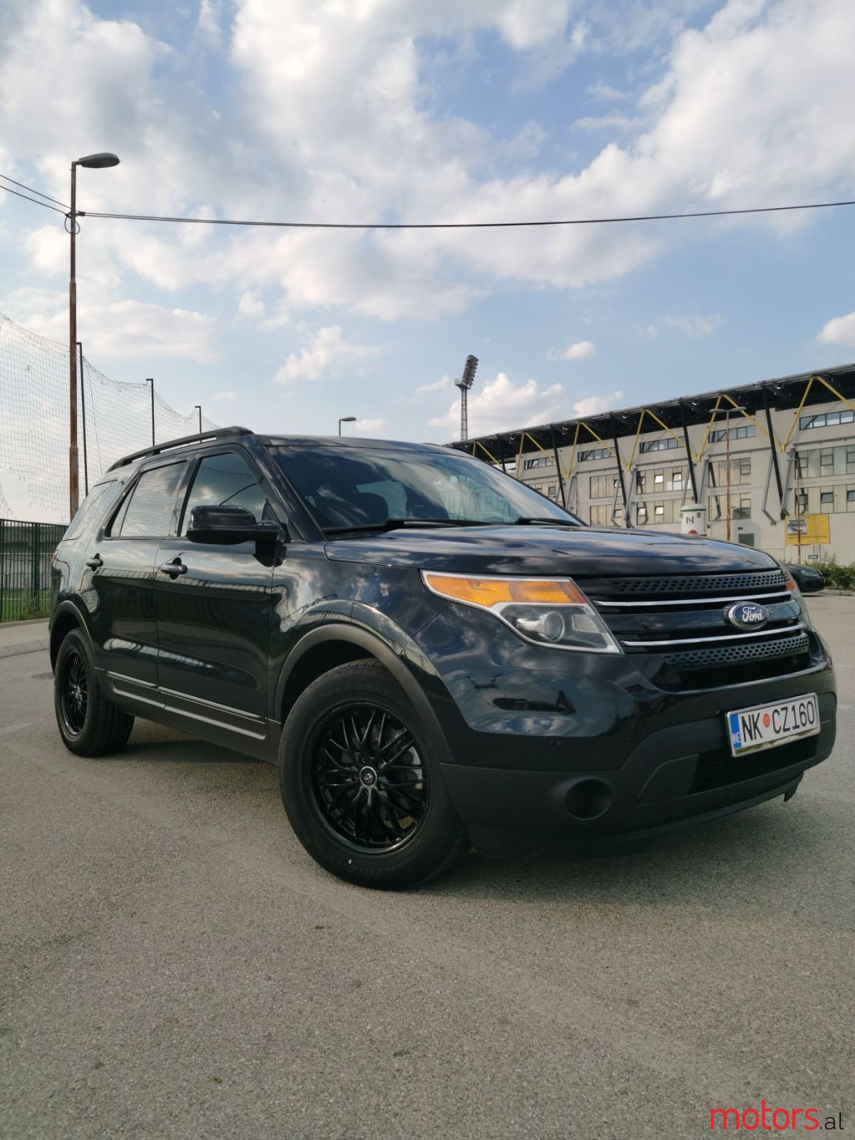 2014' Ford Explorer photo #1