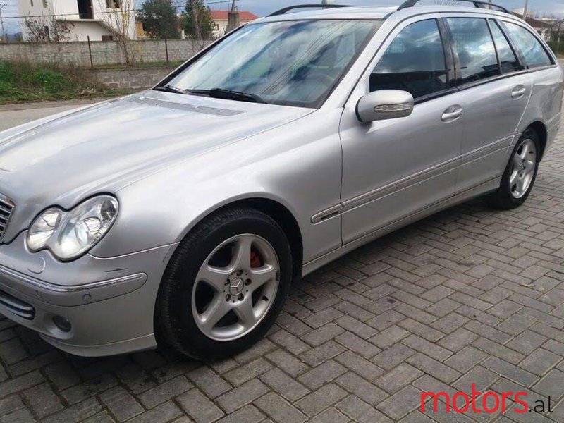 2001' Mercedes-Benz C 270 photo #1