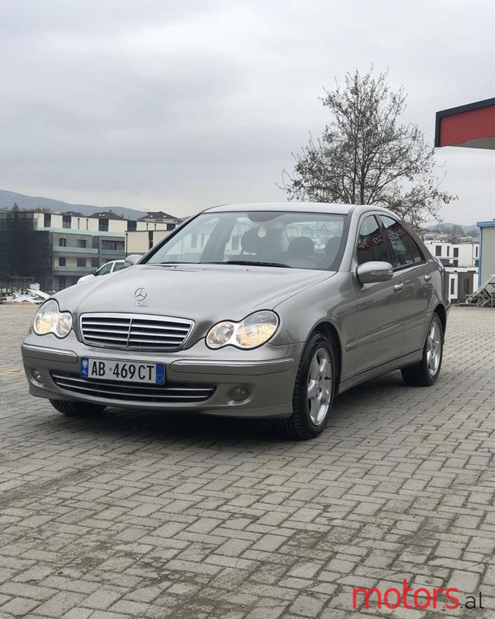 2005' Mercedes-Benz C 200 photo #1