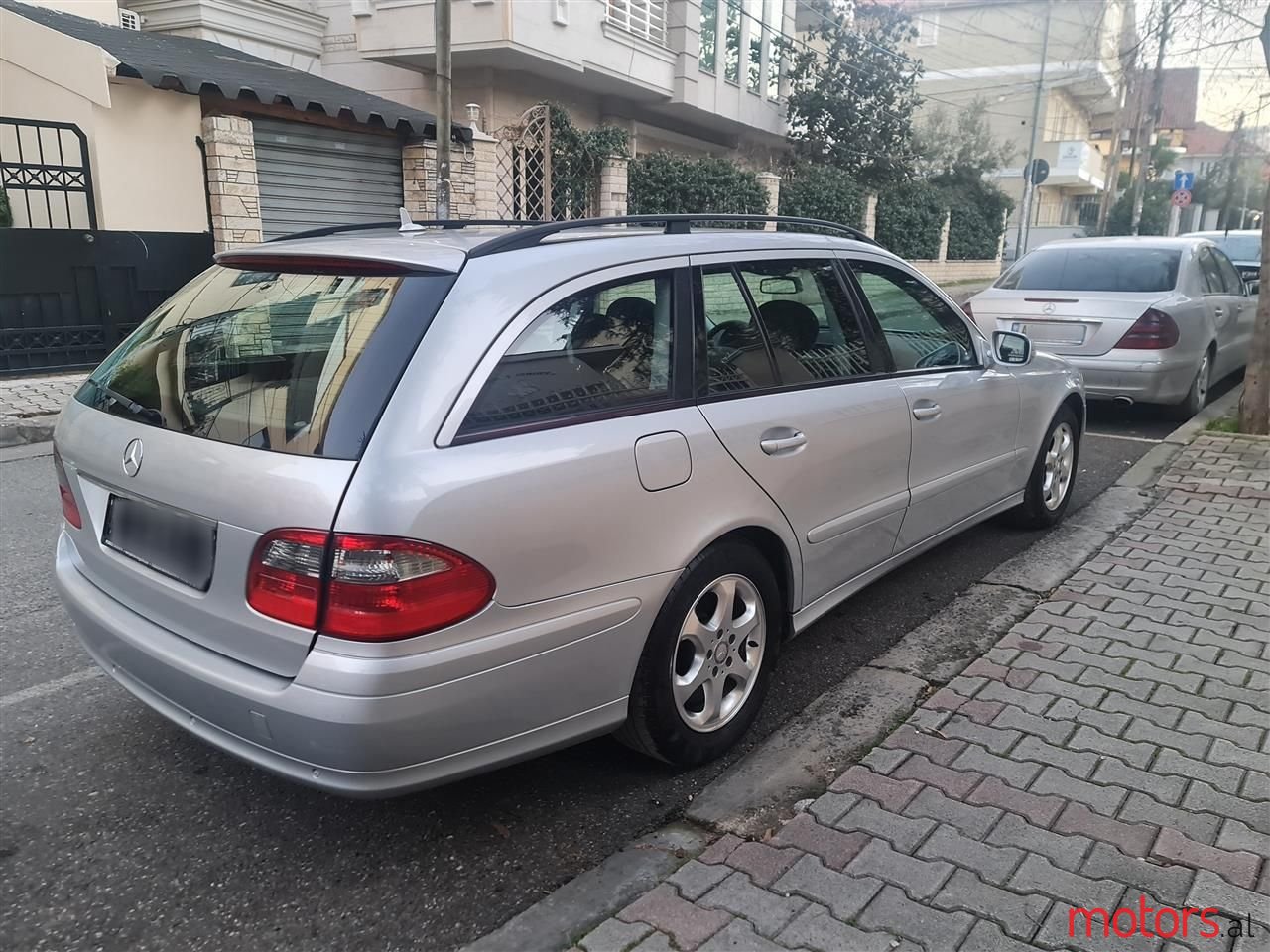 2009' Mercedes-Benz E 220 photo #6