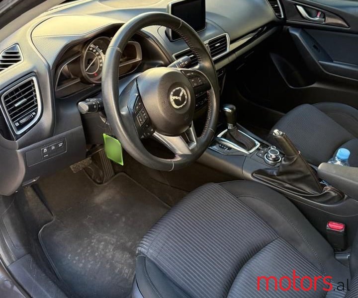 2015' Mazda 3 photo #4