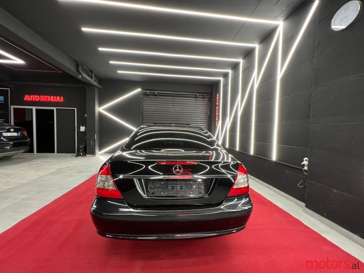 2007' Mercedes-Benz E 200 photo #3