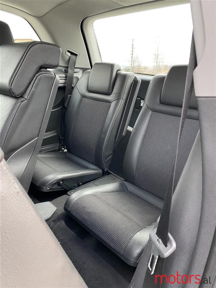 2006' Opel Zafira photo #2