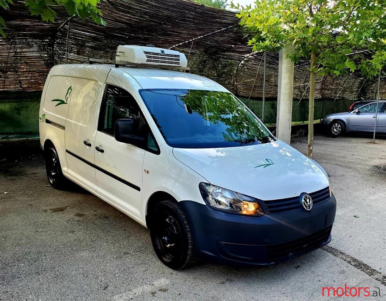 2012' Volkswagen Caddy photo #5