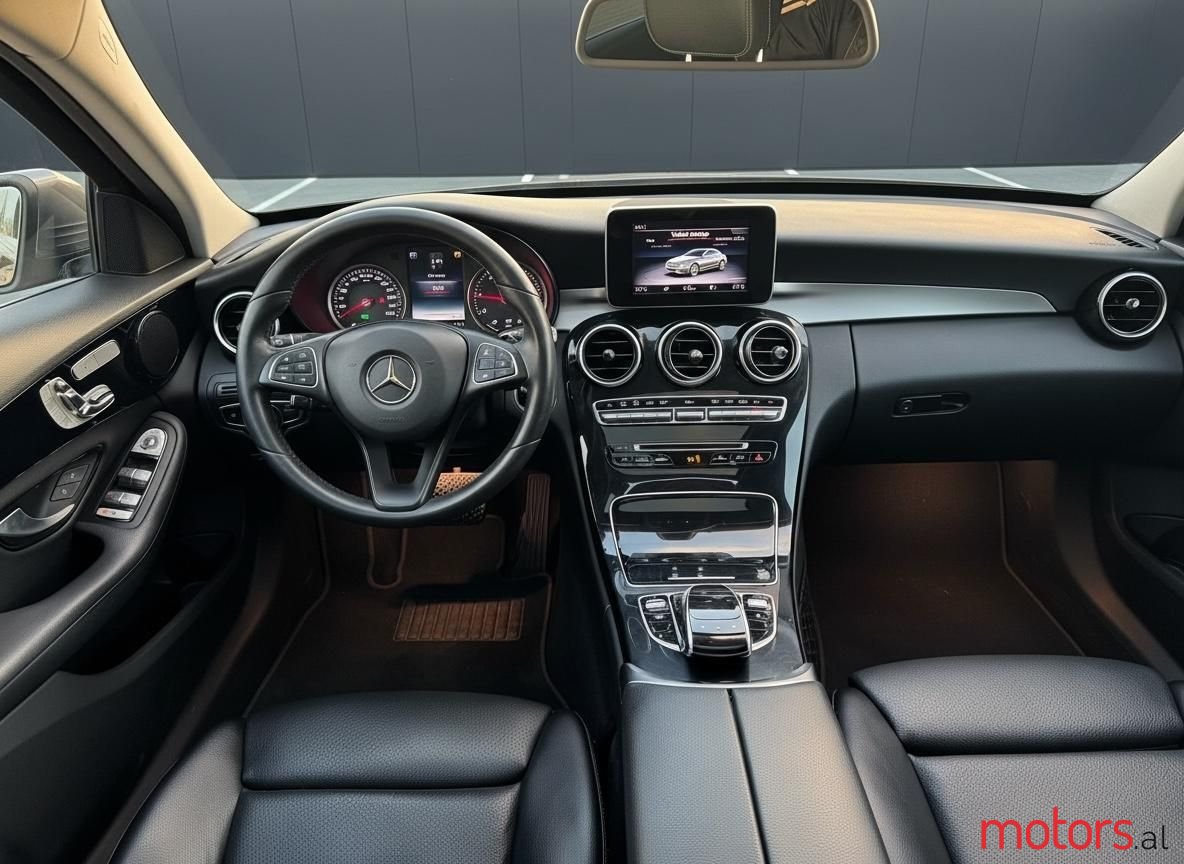 2018' Mercedes-Benz C 200 photo #2