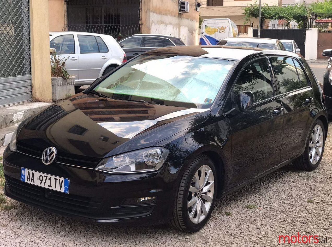 2014' Volkswagen Golf photo #1