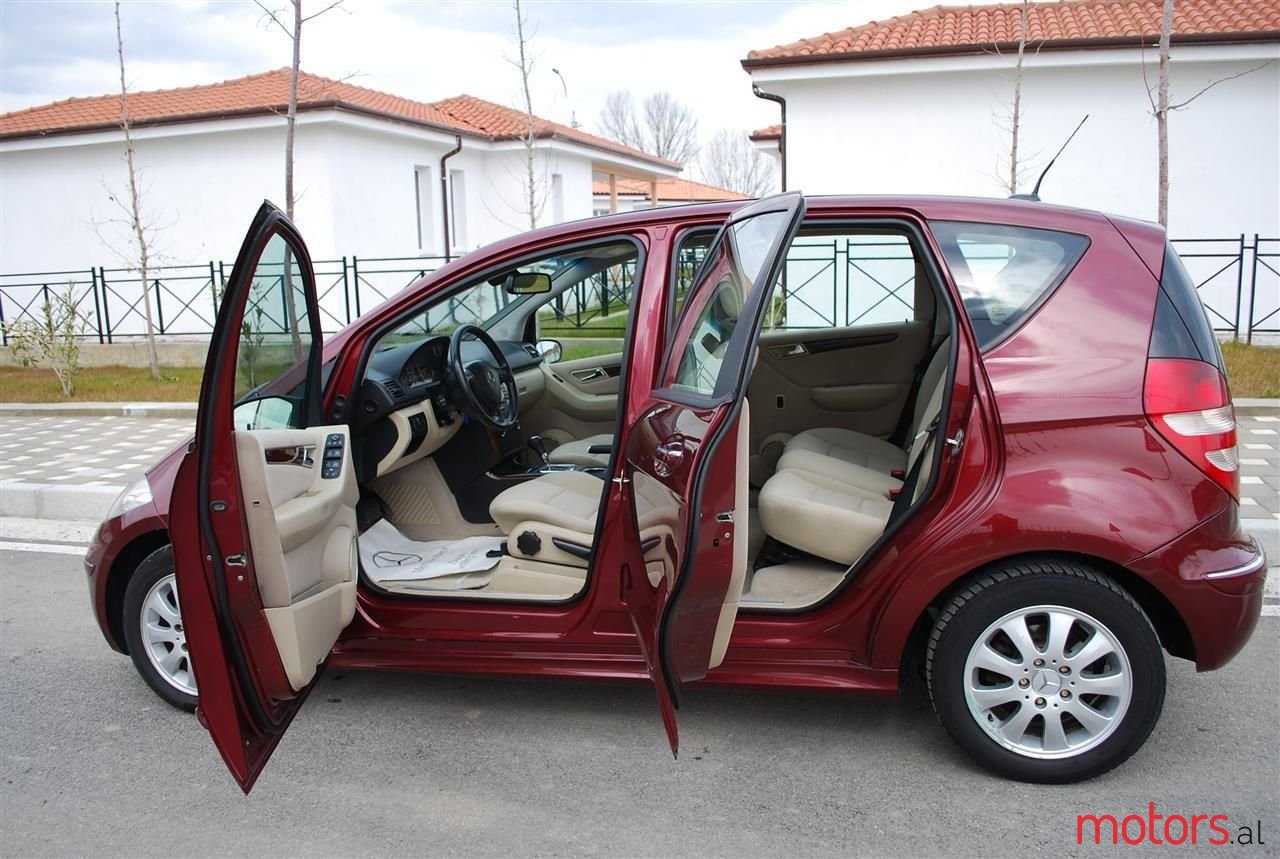 2007' Mercedes-Benz A 180 photo #4