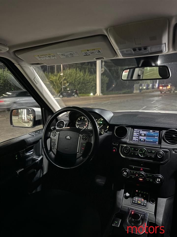 2013' Land Rover Discovery photo #4