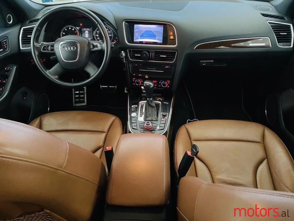 2012' Audi Q5 photo #4