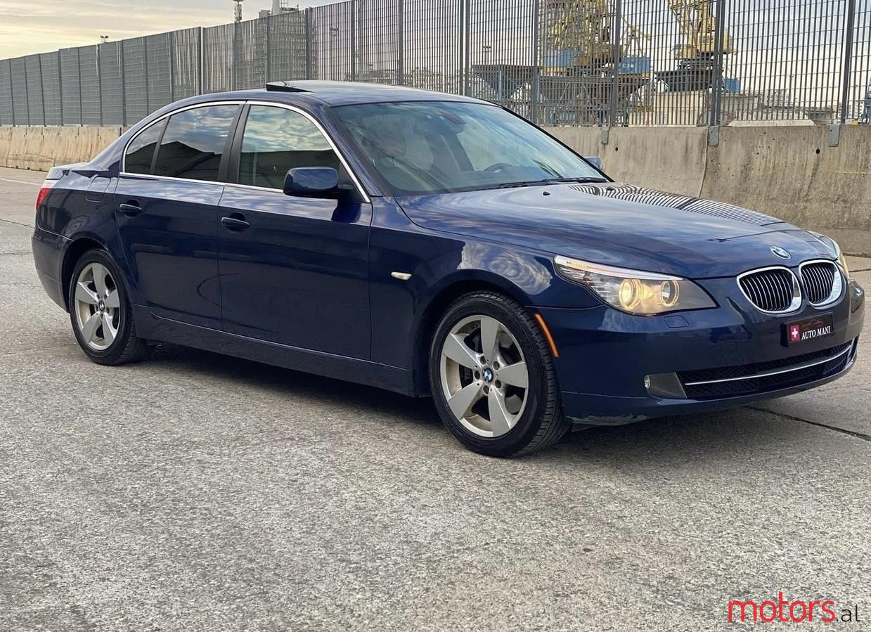 2008' BMW 528 photo #1