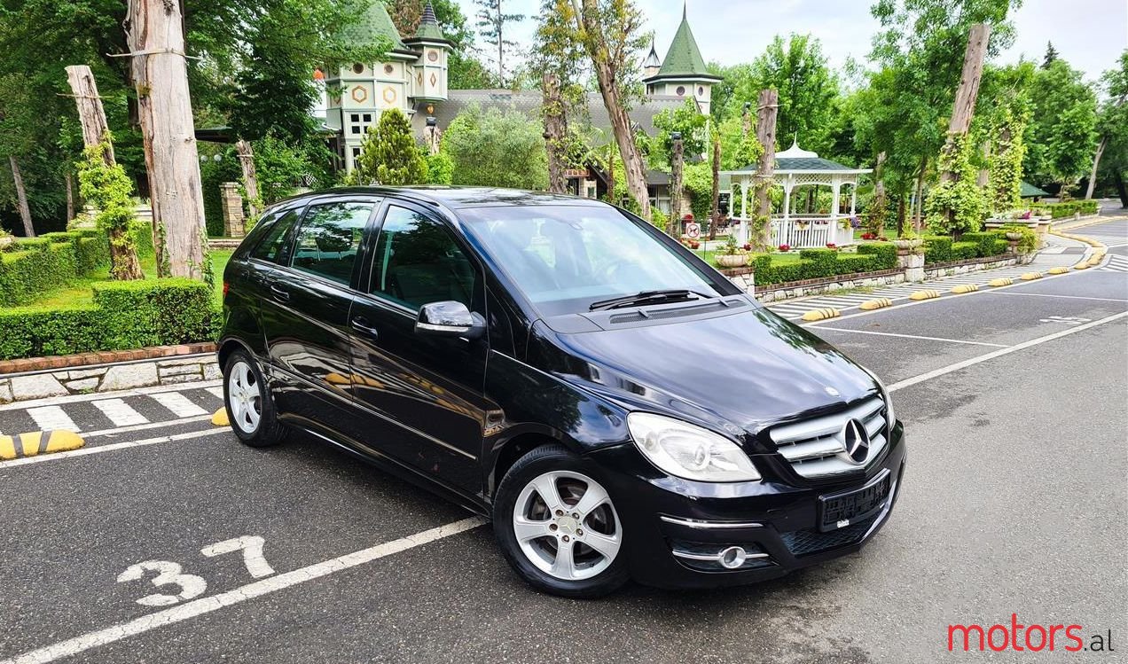 2008' Mercedes-Benz B 200 for sale | Tirane, Albania