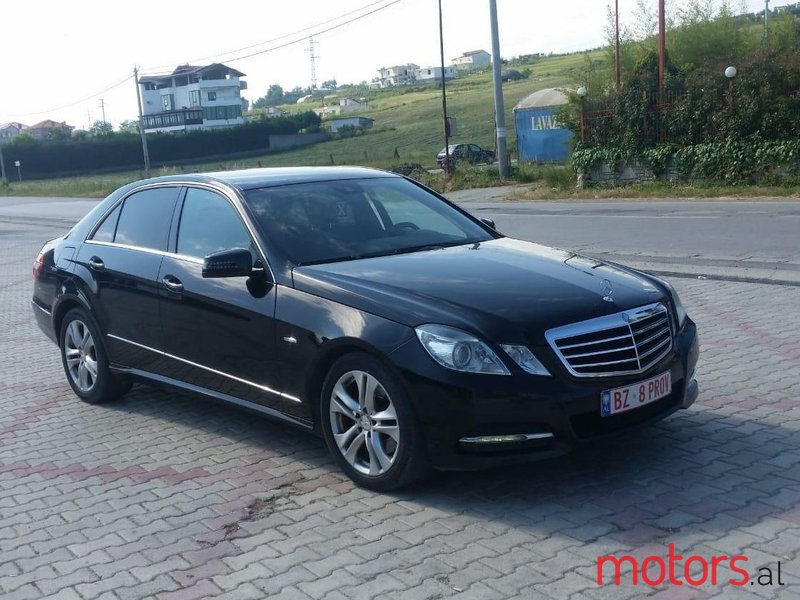 2010' Mercedes-Benz E 250 photo #1