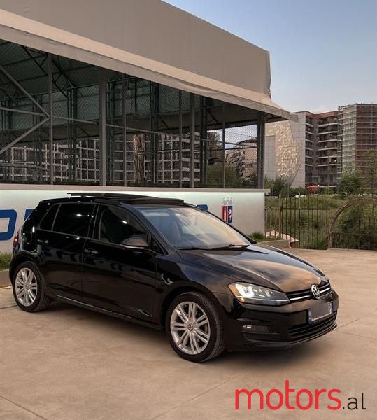 2014' Volkswagen Golf photo #3