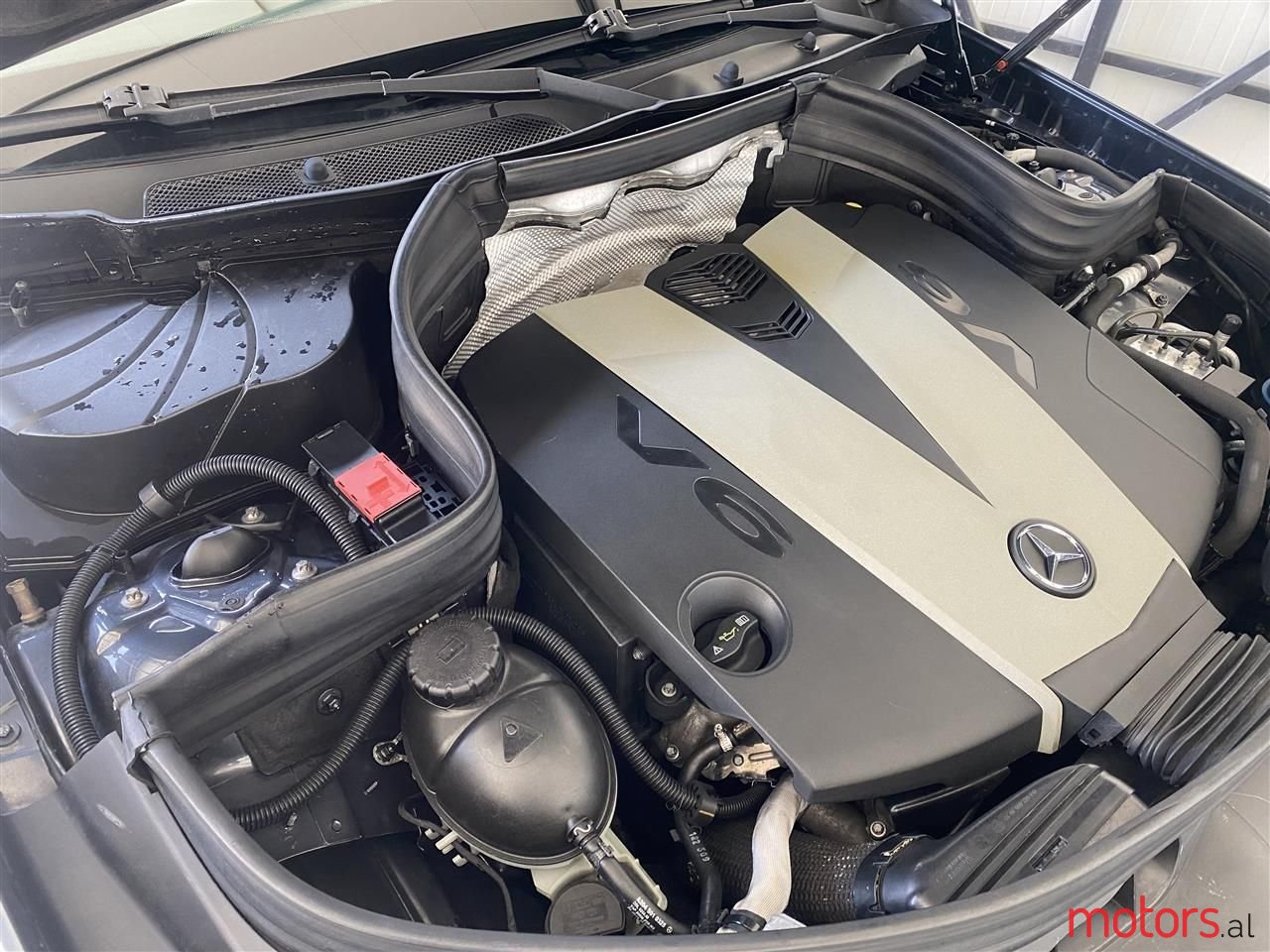 2010' Mercedes-Benz GLK 350 photo #4