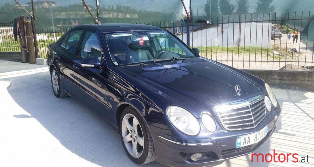 2003' Mercedes-Benz 270 photo #1