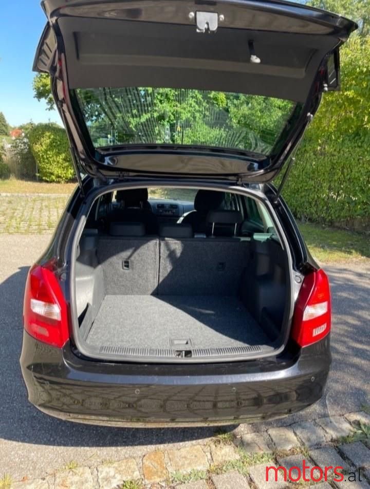 2014' Skoda Fabia photo #5