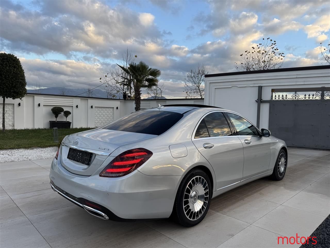 2015' Mercedes-Benz S 350 photo #4