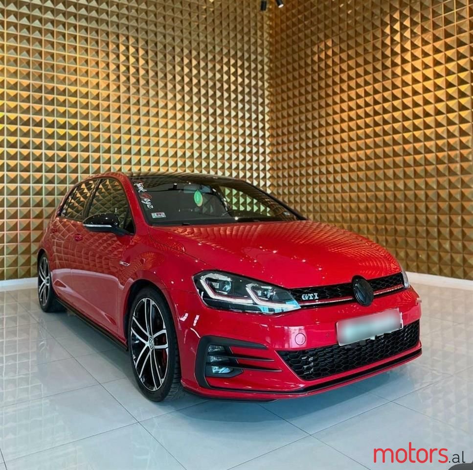 2015' Volkswagen Golf photo #4