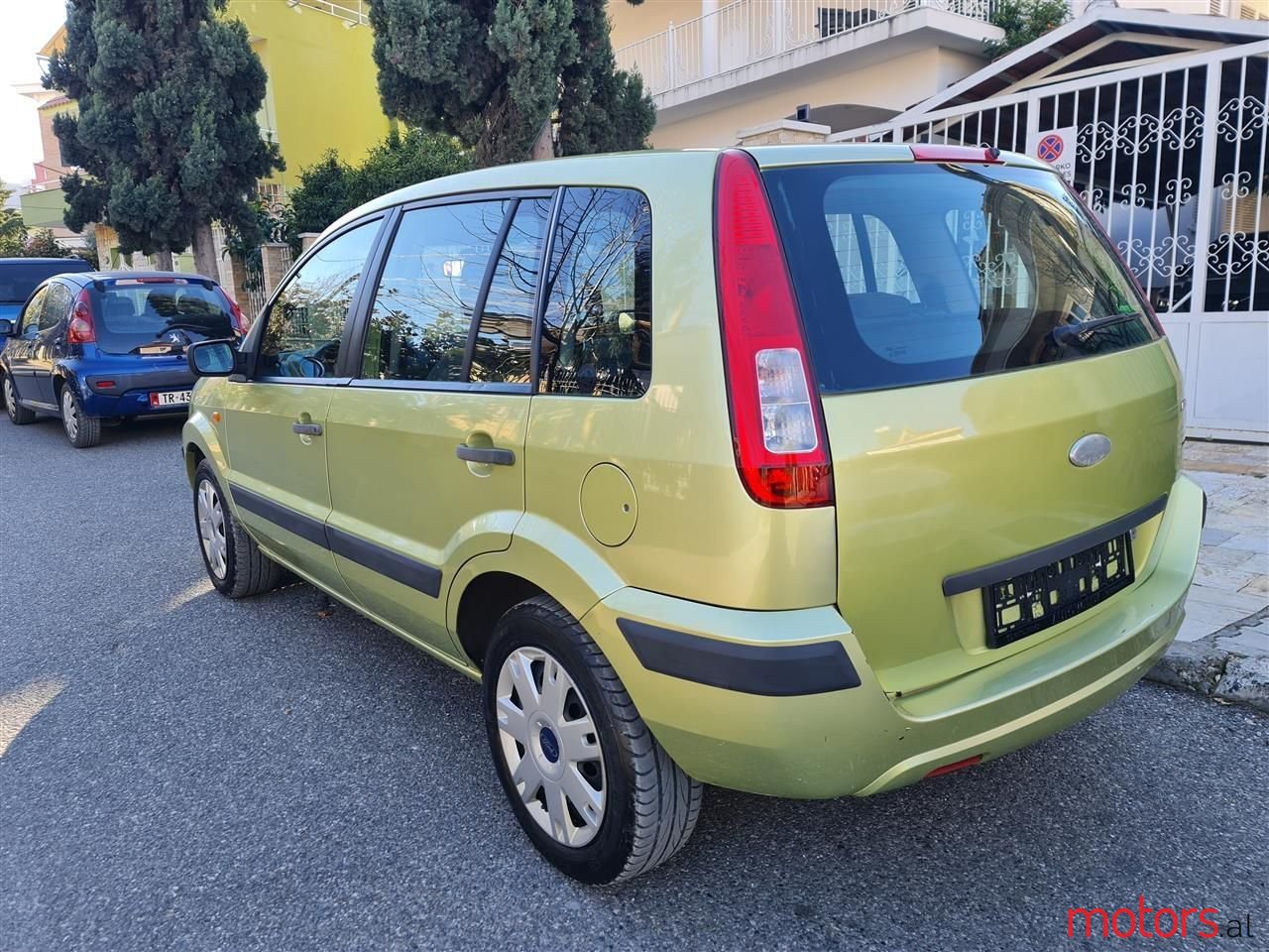 2006' Ford Fusion photo #3