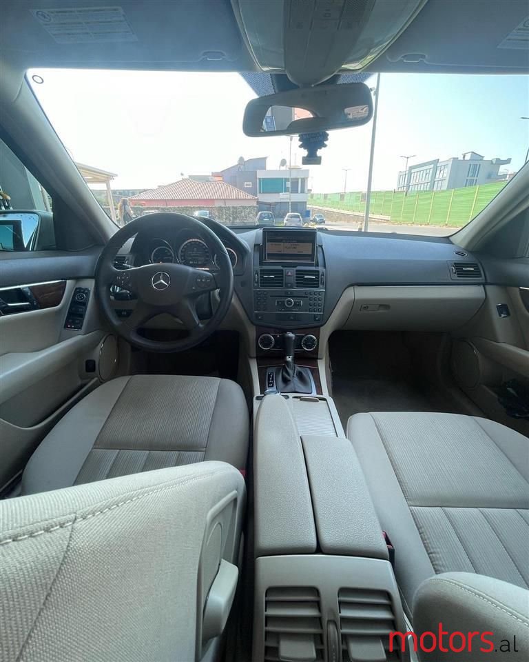 2009' Mercedes-Benz C 300 photo #5