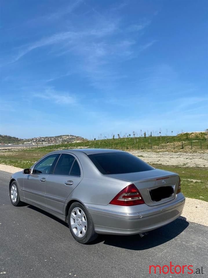 2005' Mercedes-Benz C 200 photo #1
