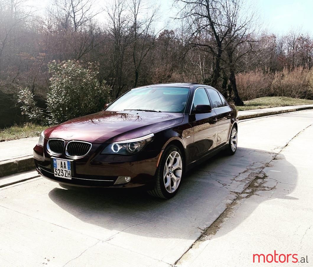 2008' BMW 528 photo #3