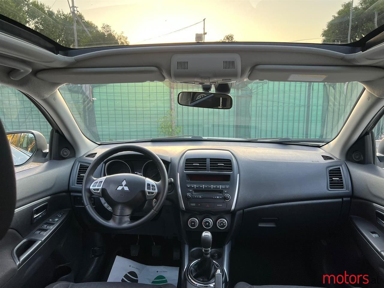2010' Mitsubishi ASX photo #4
