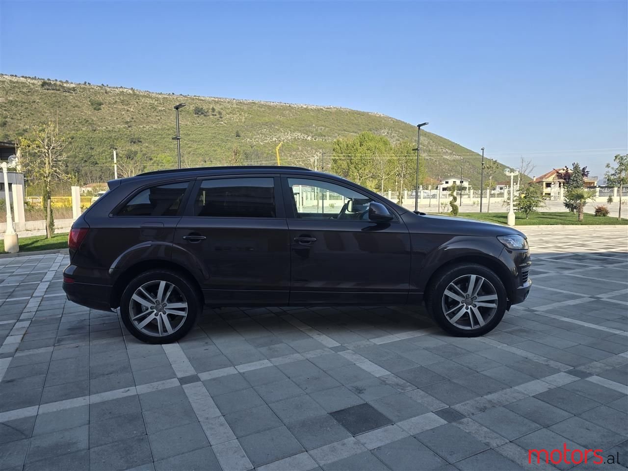 2011' Audi Q7 photo #3