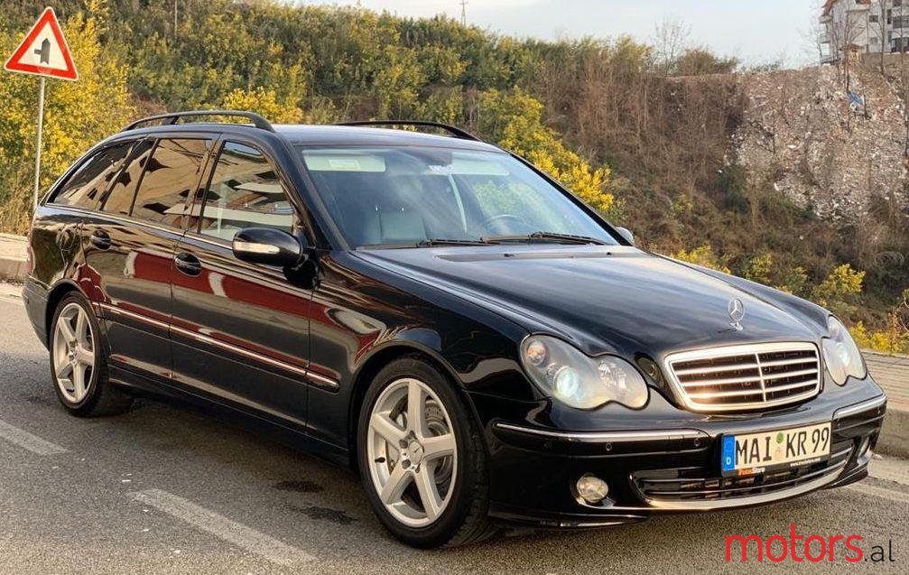 2006' Mercedes-Benz C 220 photo #1