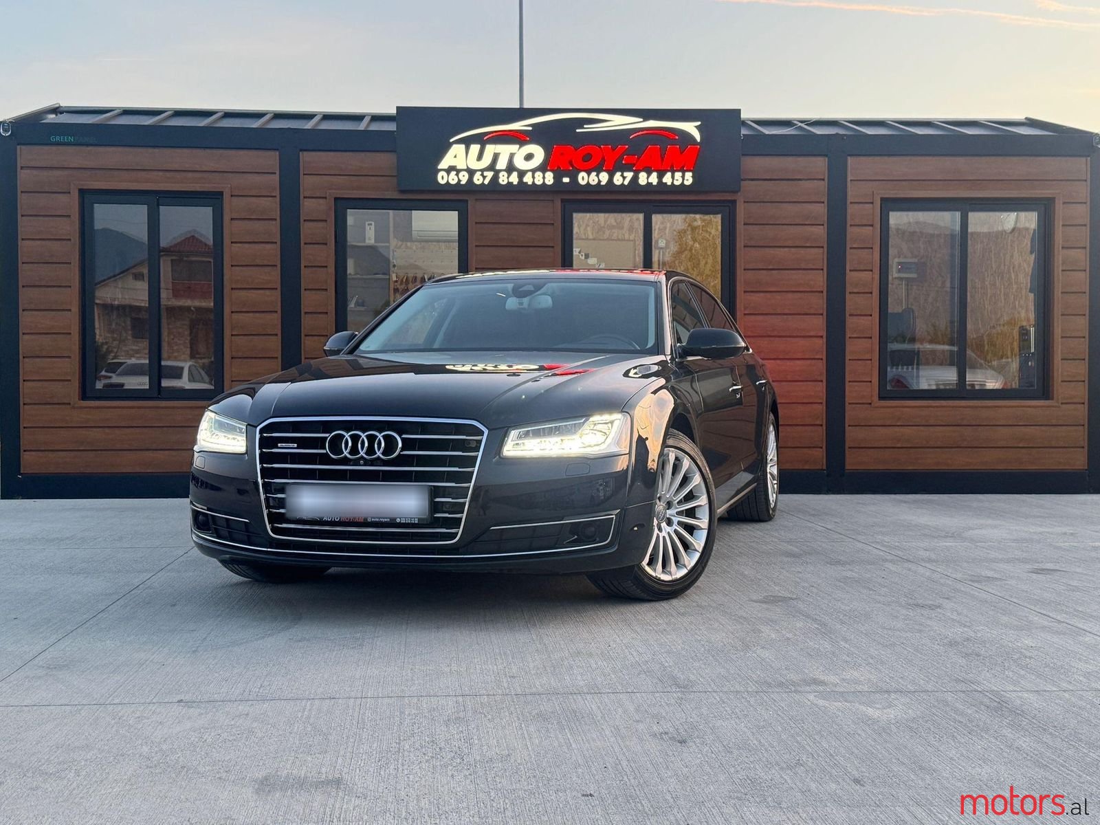 2015' Audi A8 photo #2
