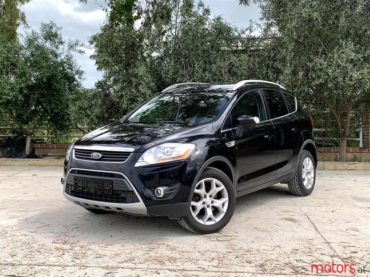 2010' Ford Kuga photo #1