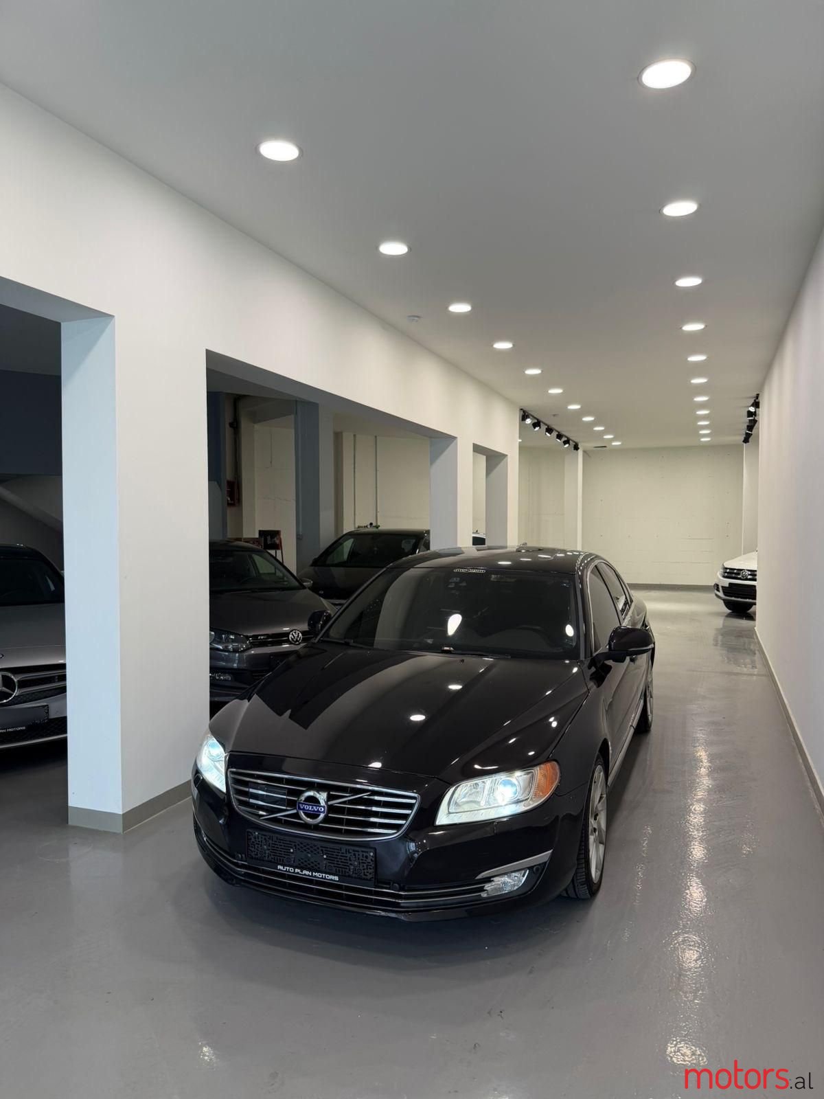 2014' Volvo S80 photo #6