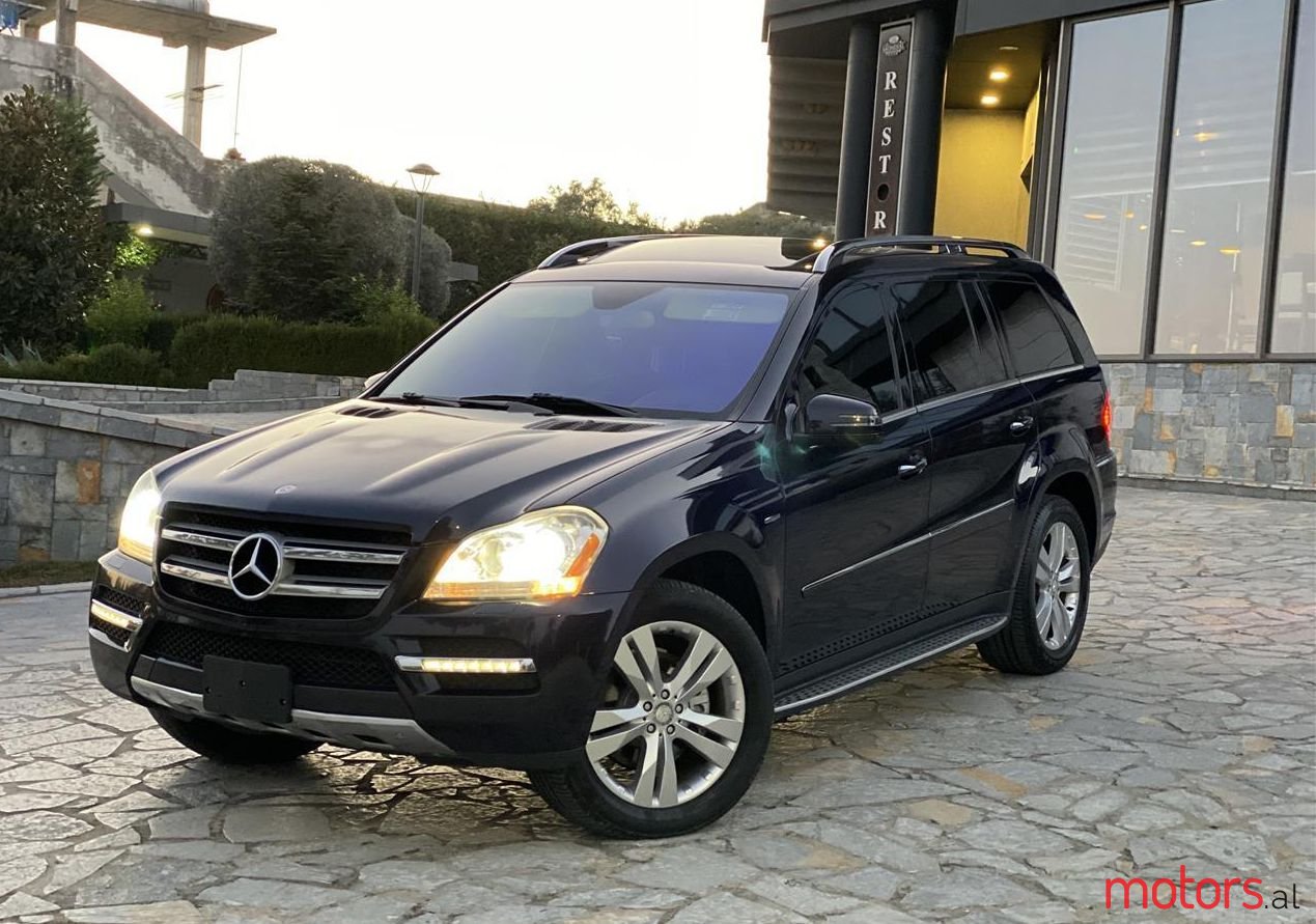 2011' Mercedes-Benz GL 350 photo #1