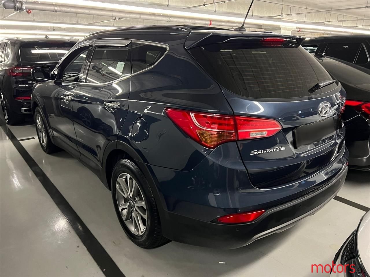 2013' Hyundai Santa Fe photo #5