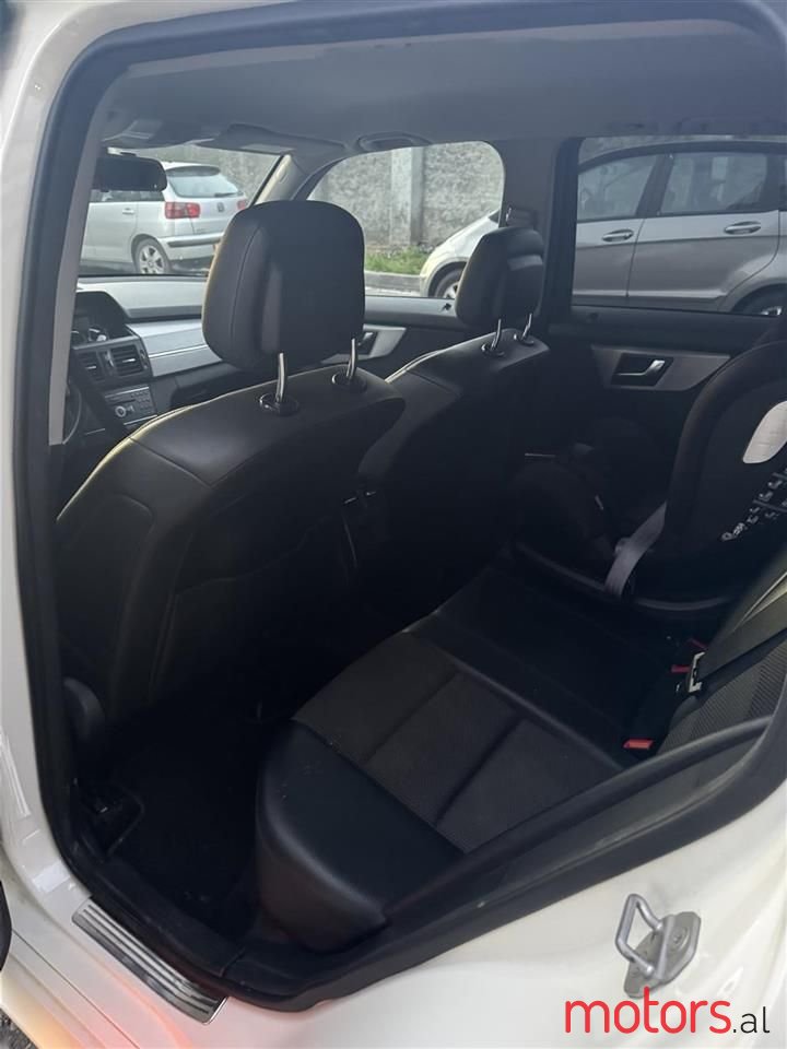 2012' Mercedes-Benz GLK 250 photo #5