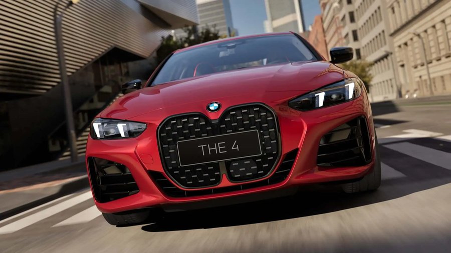 The BMW 4 Series Isn't Going Anywhere. And It Should Keep Its Gas Engine