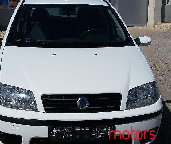 2004' Fiat Punto photo #2
