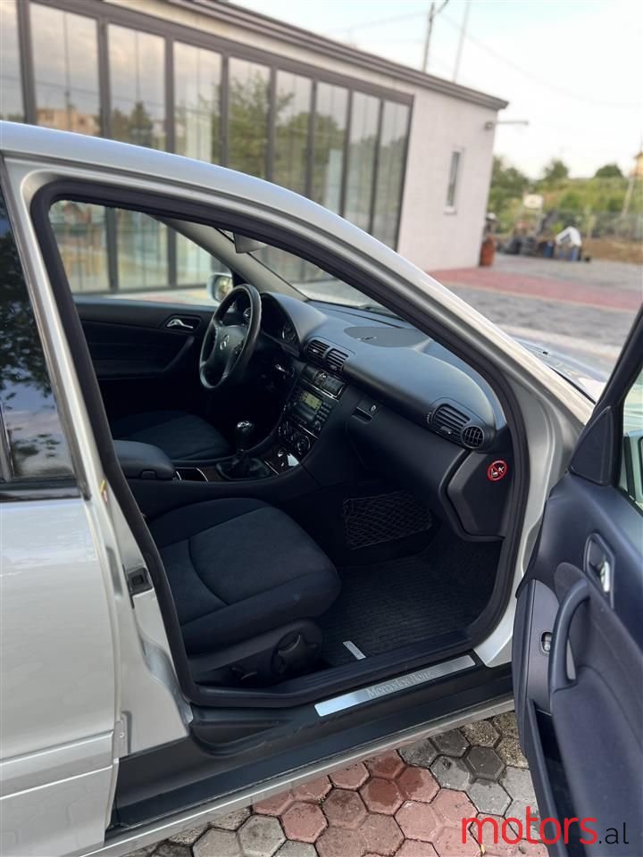 2007' Mercedes-Benz C 200 photo #5