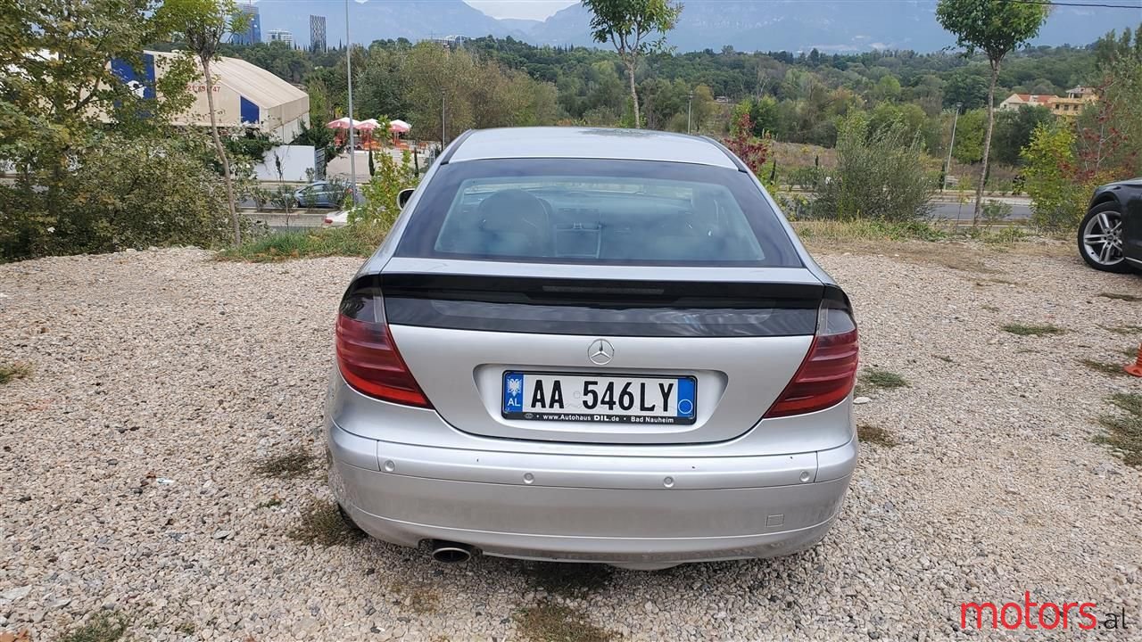 2002' Mercedes-Benz C 200 photo #6