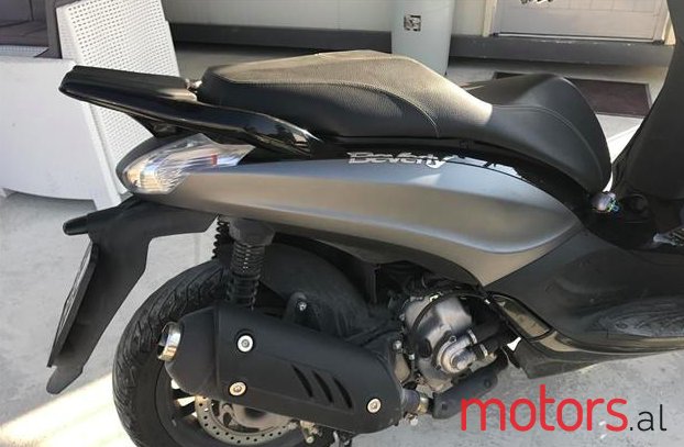 2014' Piaggio Beverly photo #3