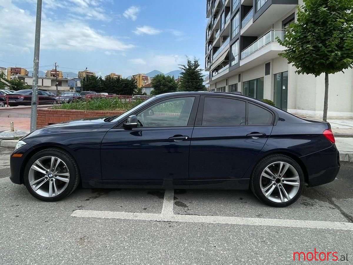 2014' BMW 328 photo #3