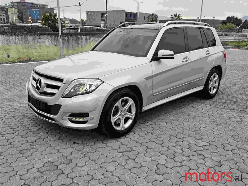 2014' Mercedes-Benz GLK 220 photo #2
